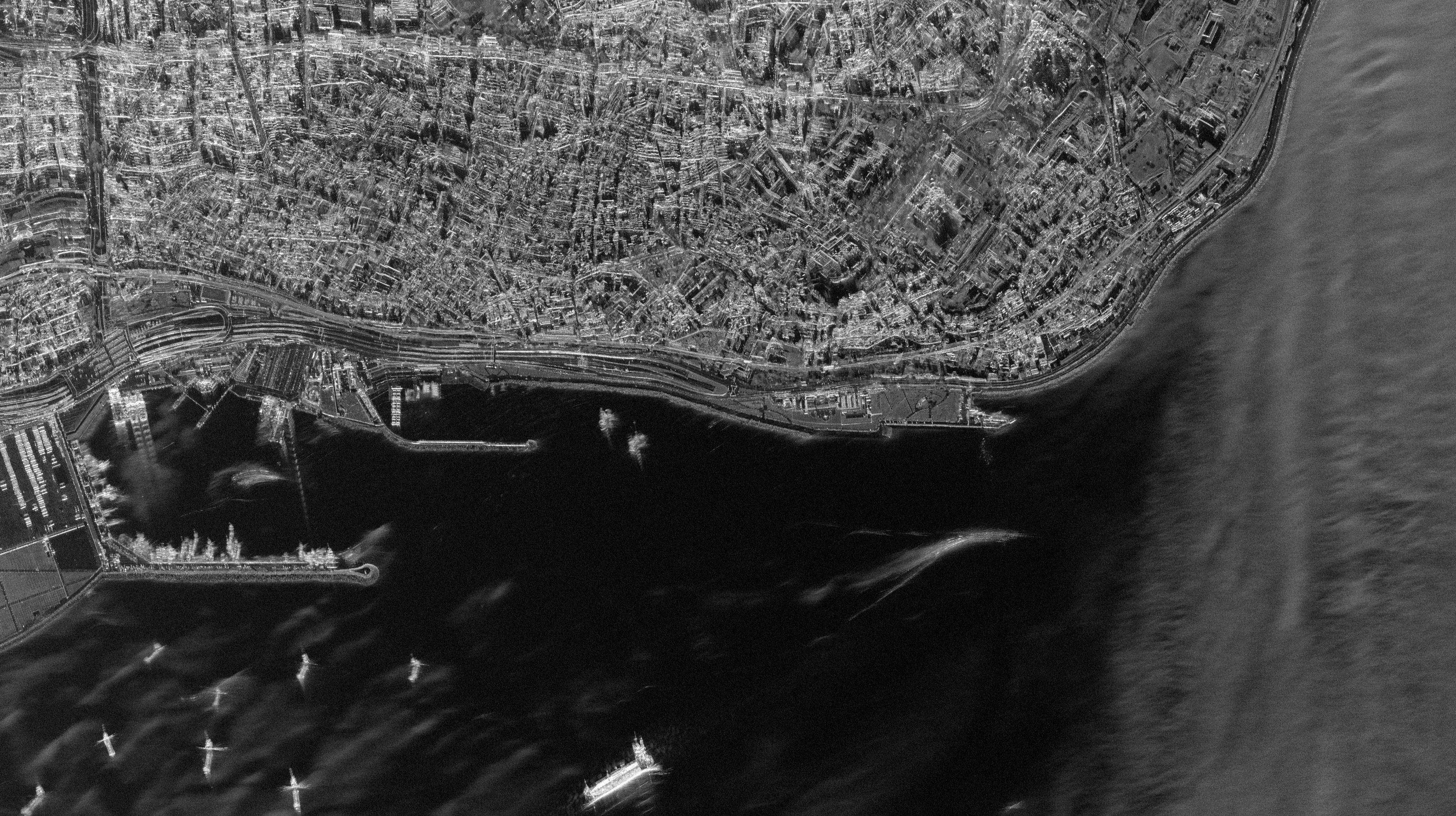Waterfront and ships at anchor, X-band spotlight