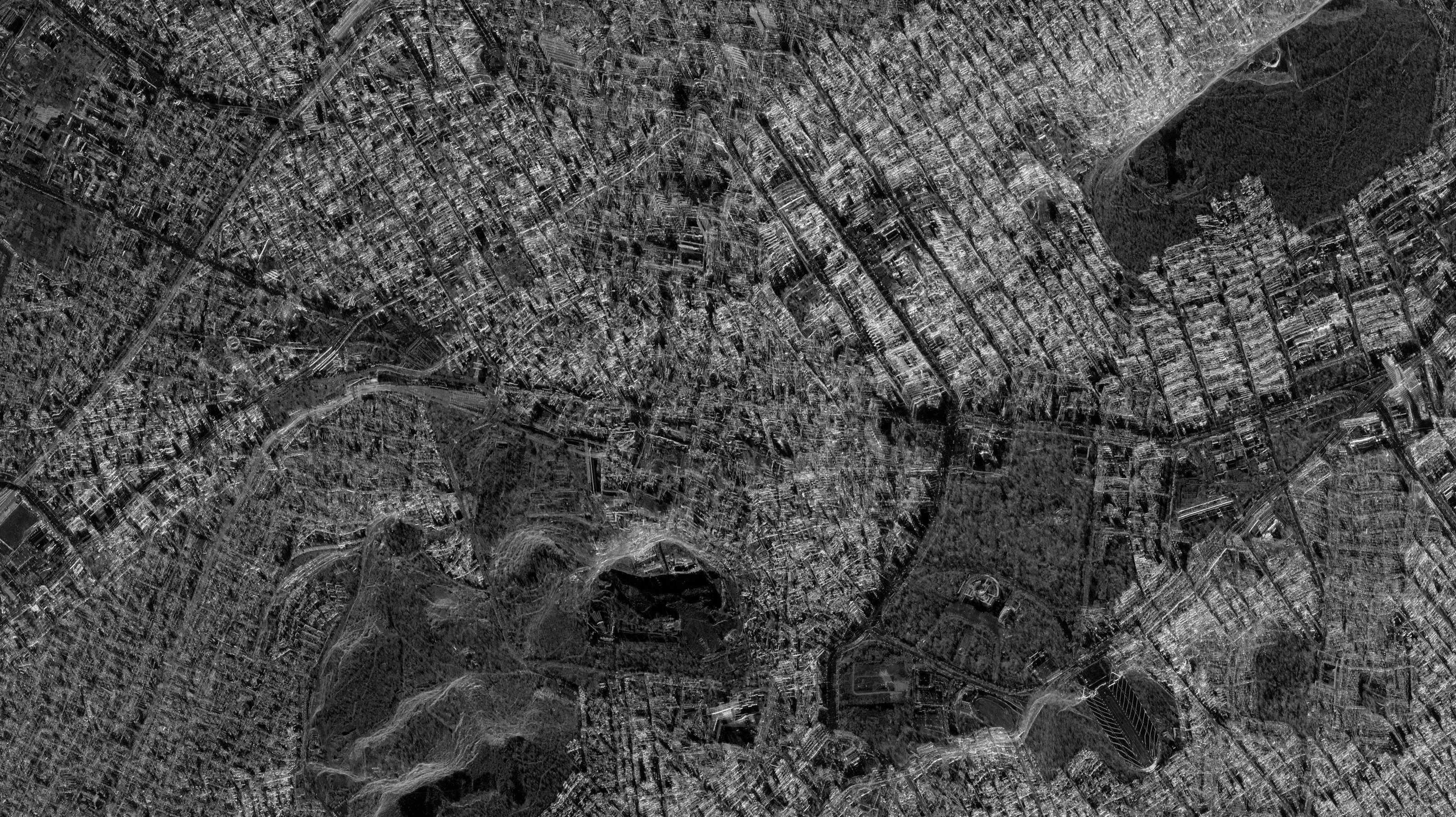 Πυκνή πόλη και λόφοι, X-band spotlight
