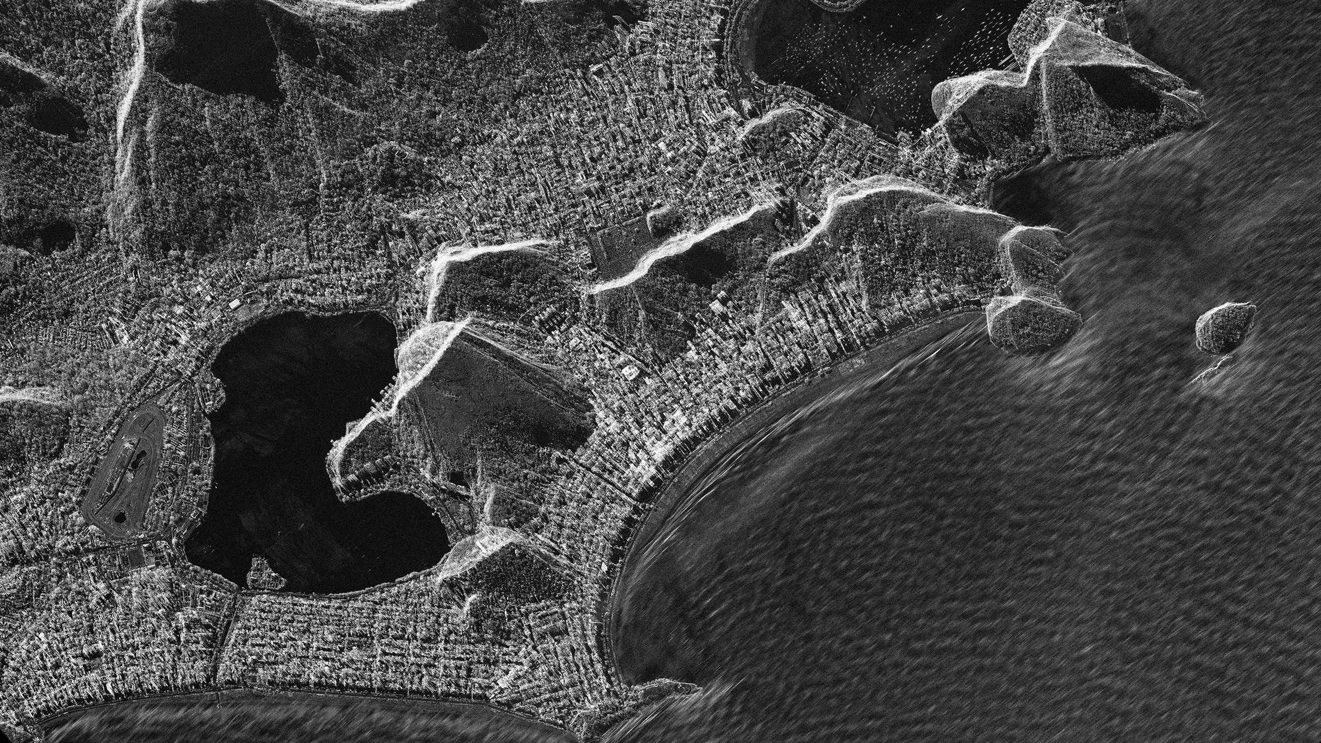 Παράκτια πόλη, λιμνοθάλασσα και λόφοι, X-band